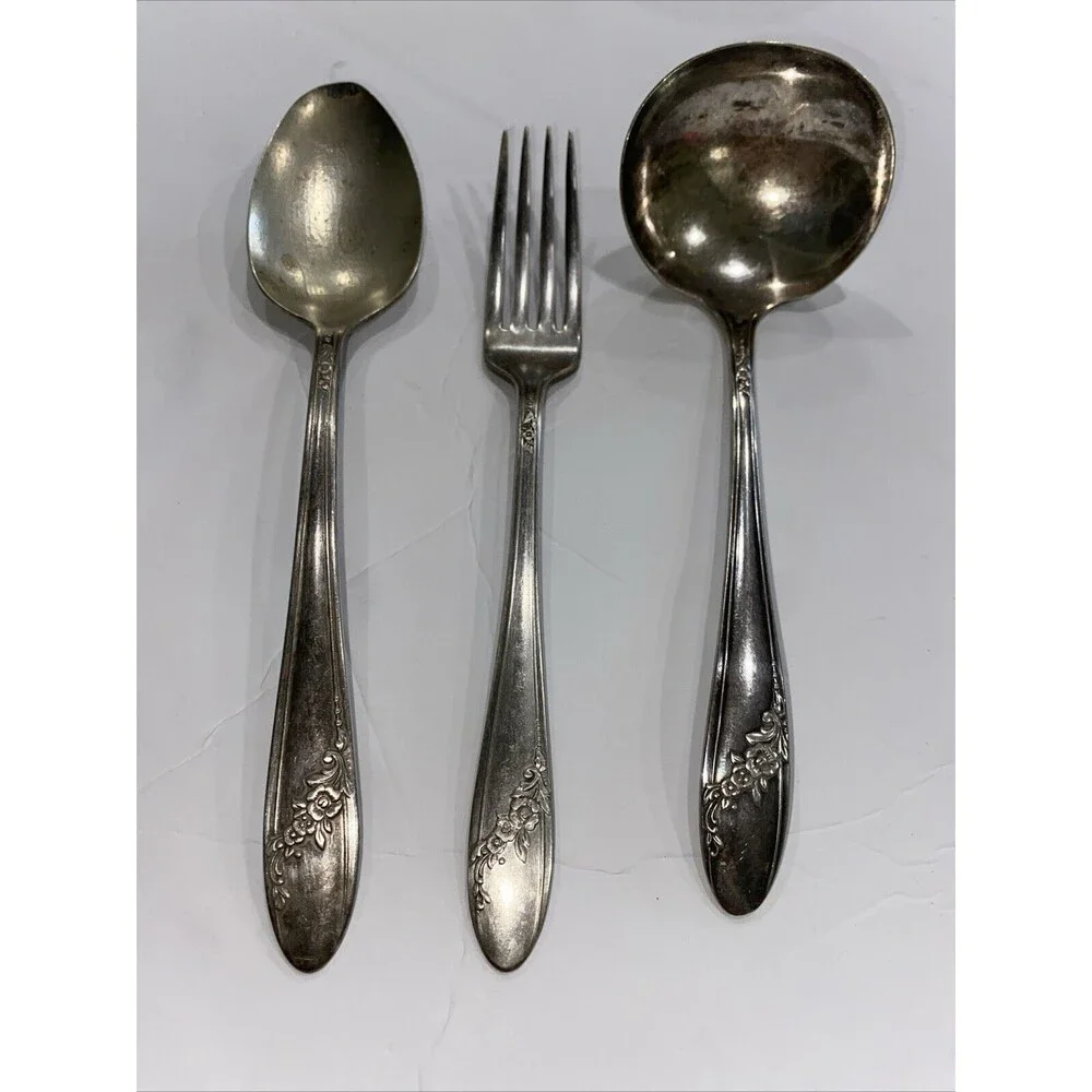 Oneida Community Tudor Plate Queen Bess II Community Set Of 3 Ladle Fork Serv Sp